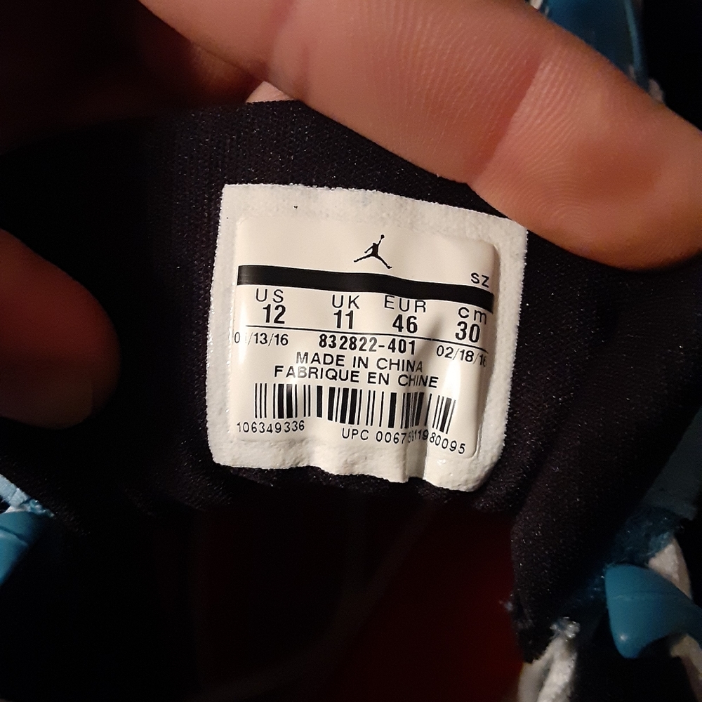 Jordan 9 Retro Low - Picture 4 of 4
